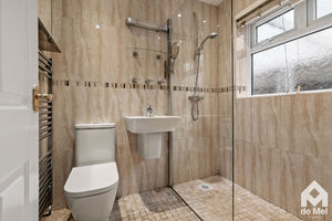 Photo 10- click for photo gallery